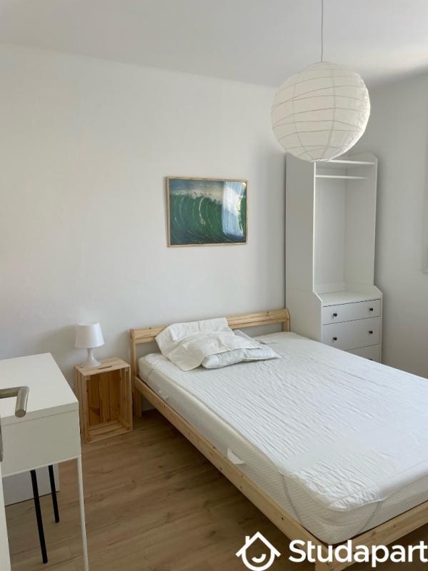 Chambre - 10 m² - 1 pièce