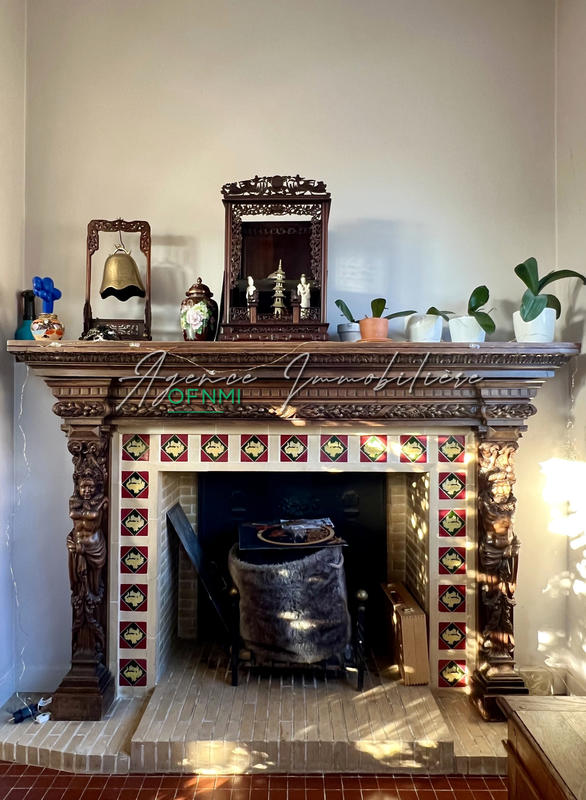 Maison - 275 m² - 8 pièces