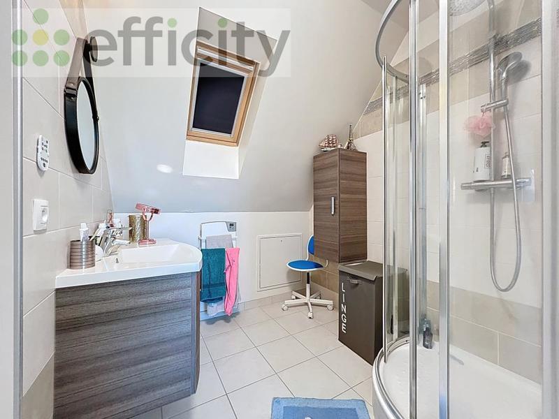 Maison - 165 m² - 5 pièces