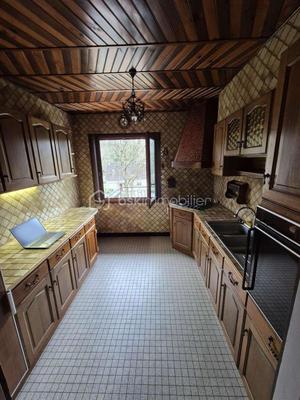 Maison traditionnelle - 87 m² - 5 pièces