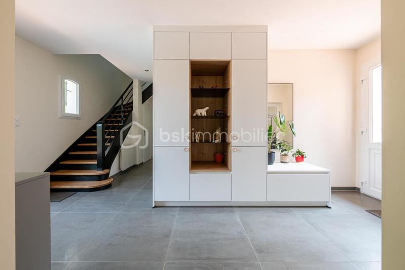 Maison d'architecte - 202 m² - 8 pièces