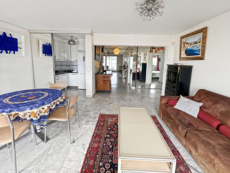 Appartement - 79 m² - 3 pièces