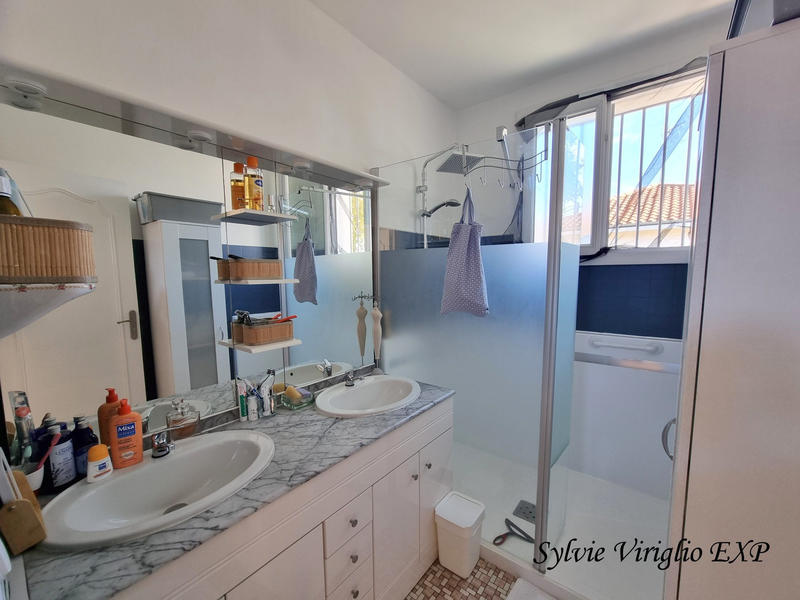 Villa - 128 m² - 6 pièces