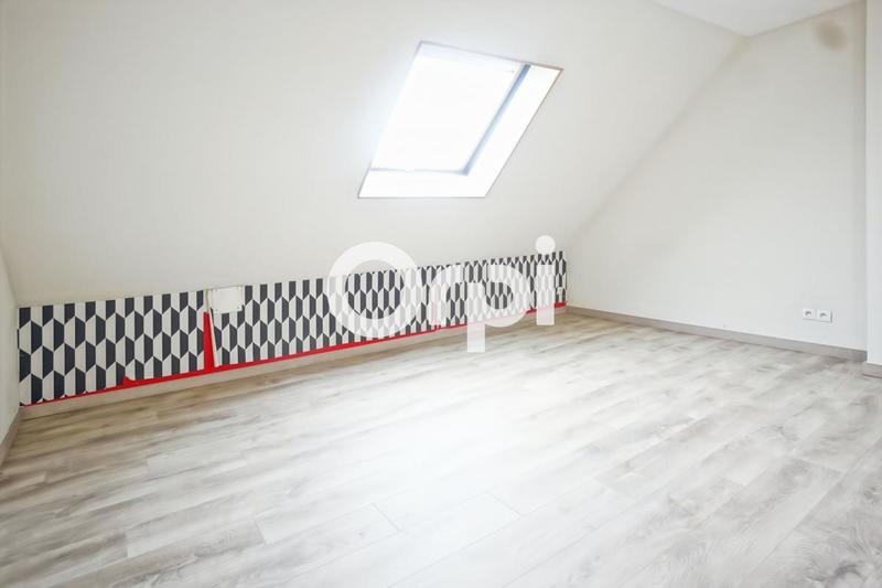 Maison - 177 m² - 6 pièces