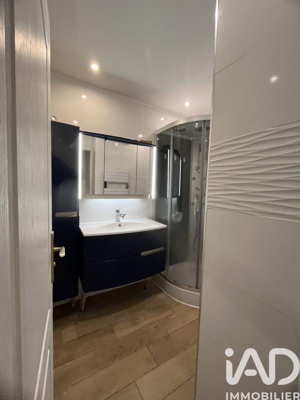 Appartement - 81 m² - 5 pièces