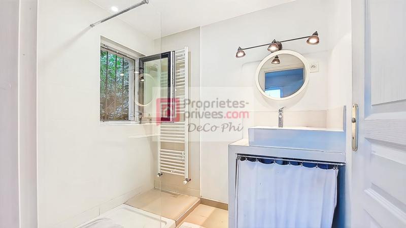 Maison - 112 m² - 7 pièces