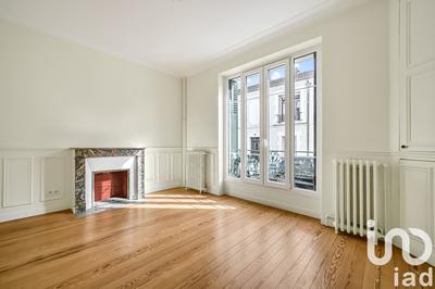 Appartement - 110 m² - 6 pièces