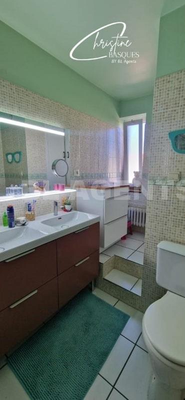 Maison jumelée - 136 m² - 6 pièces