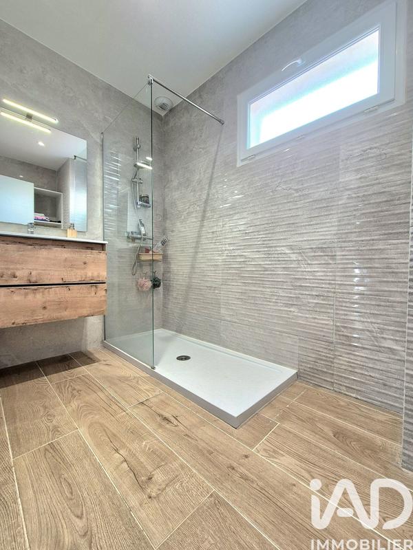 Maison - 101 m² - 4 pièces