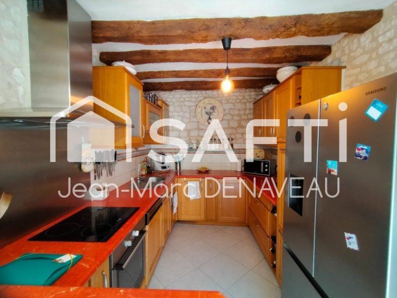 Maison - 188 m² - 8 pièces