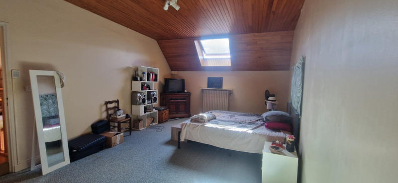 Maison - 216 m² - 6 pièces