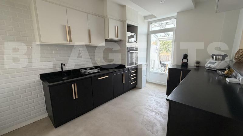 Maison de ville - 139 m² - 6 pièces