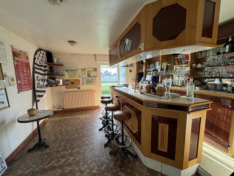 Local commercial - 204 m²