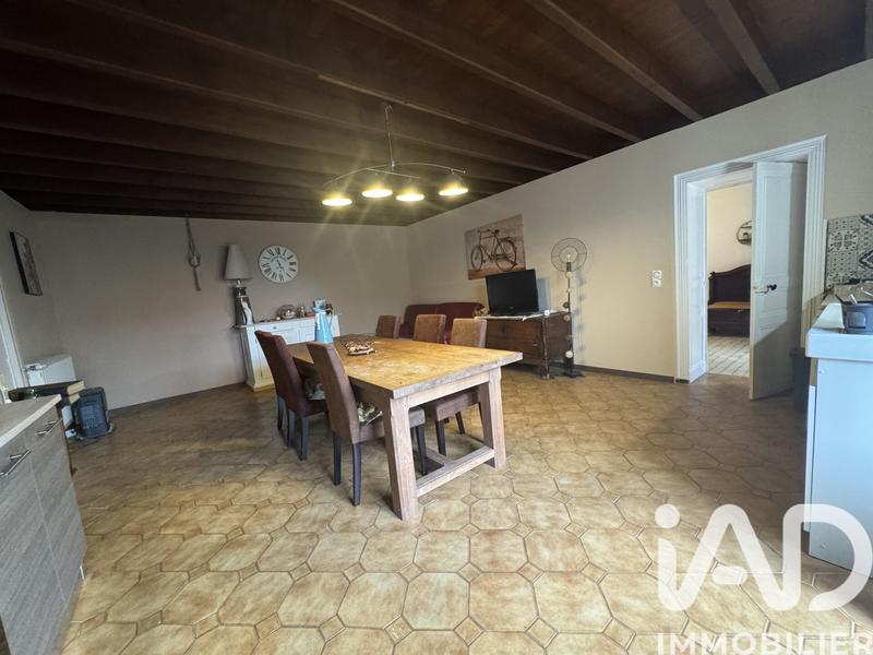 Maison - 101 m² - 5 pièces