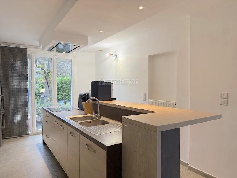 Maison - 156 m² - 7 pièces