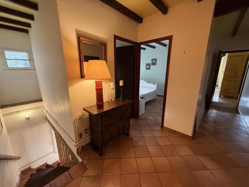 Maison traditionnelle - 180 m² - 5 pièces