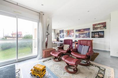 Maison - 162 m² - 7 pièces