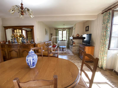 Maison - 111 m² - 6 pièces