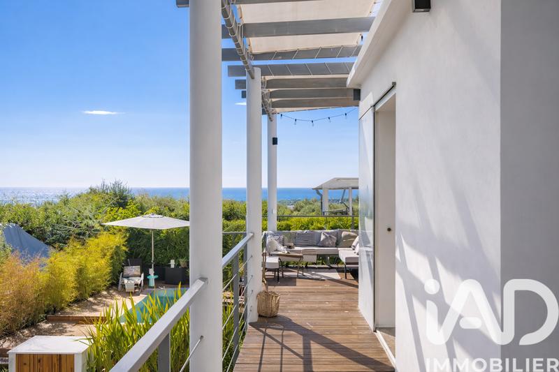 Maison de maîtres - 111 m² - 4 pièces