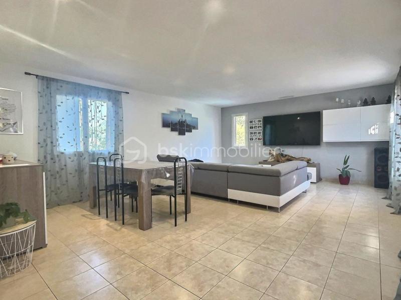 Maison - 116 m² - 4 pièces