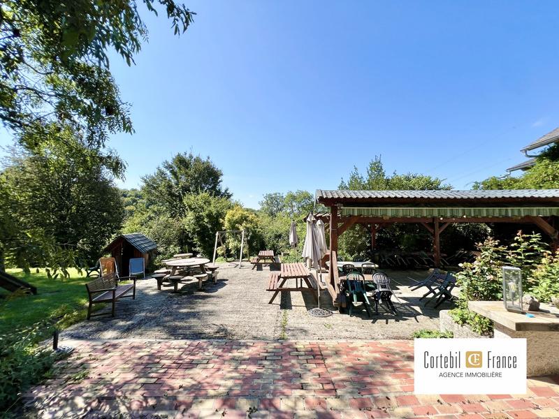 Ferme - 300 m² - 5 pièces