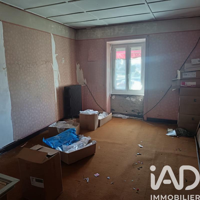 Maison - 200 m² - 9 pièces