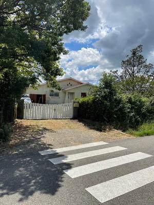 Maison - 96 m² - 4 pièces