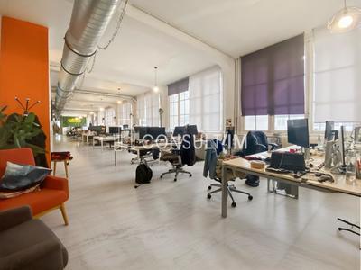 Bureau - 361 m²