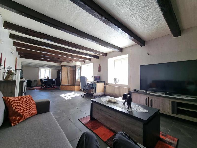 Maison traditionnelle - 193 m² - 5 pièces