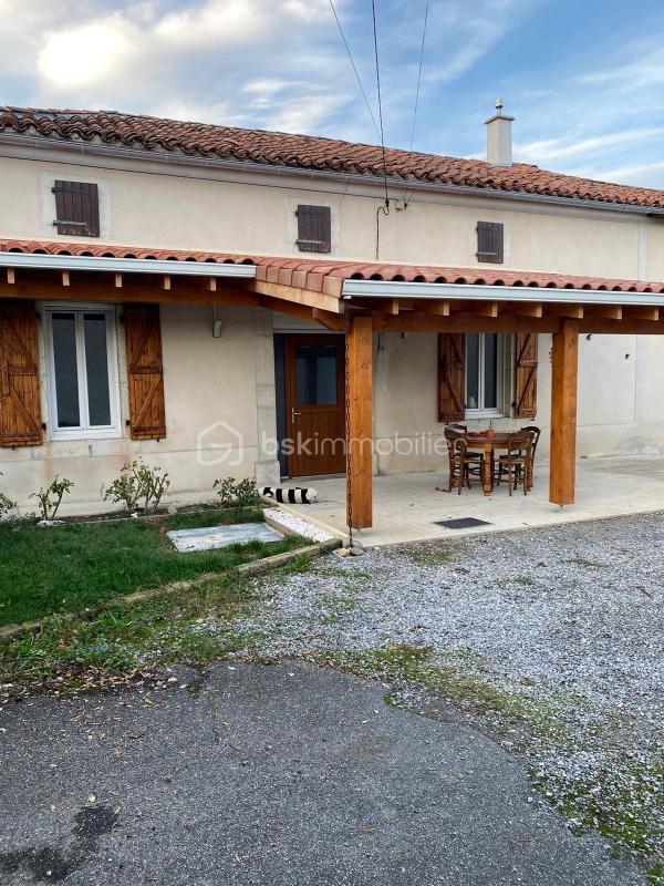 Maison - 96 m² - 3 pièces