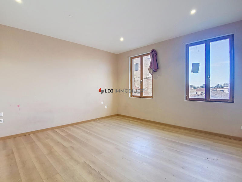 Maison - 130 m² - 3 pièces
