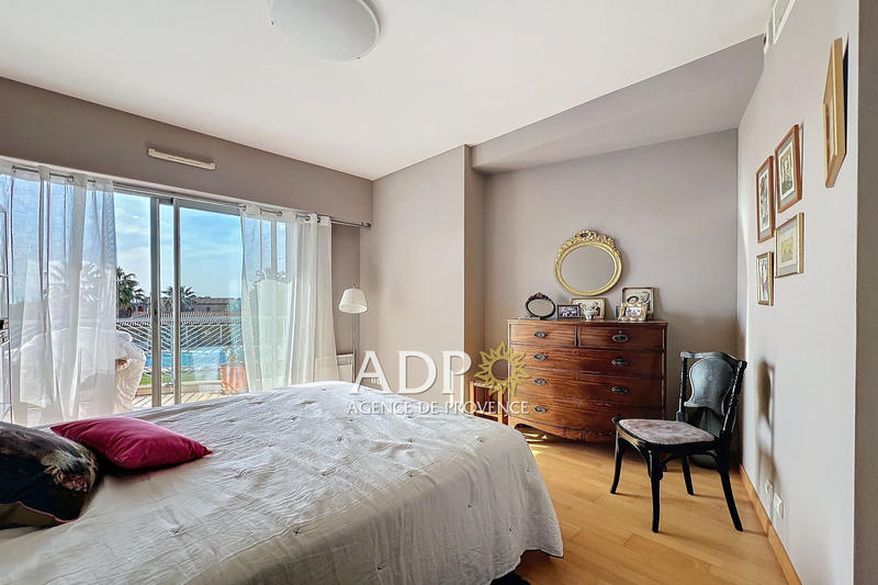 Appartement - 88 m² - 3 pièces