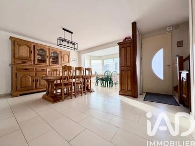 Maison - 152 m² - 7 pièces