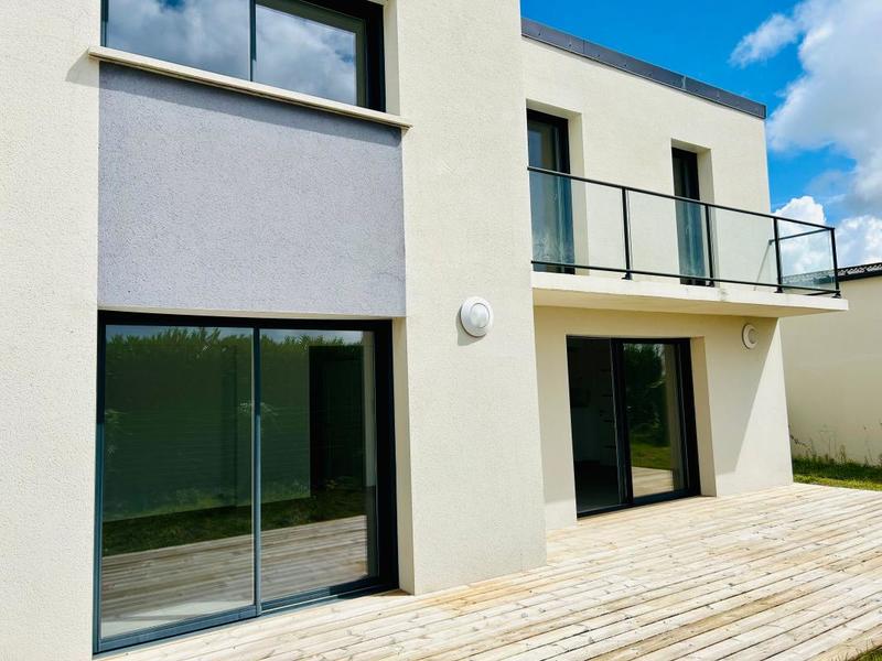 Maison - 136 m² - 5 pièces