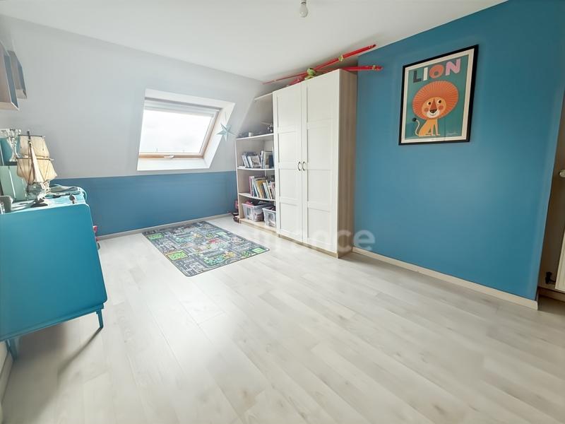 Maison - 145 m² - 6 pièces