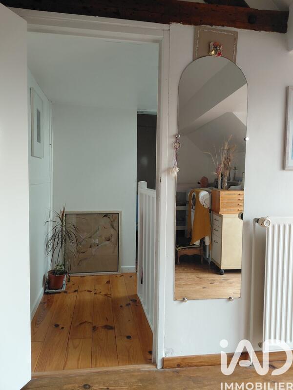 Maison - 375 m² - 5 pièces