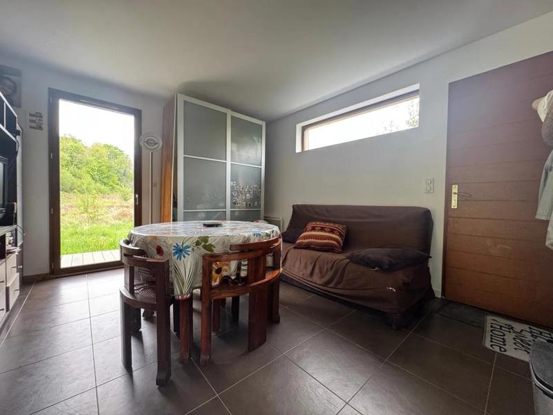 Maison - 210 m² - 7 pièces