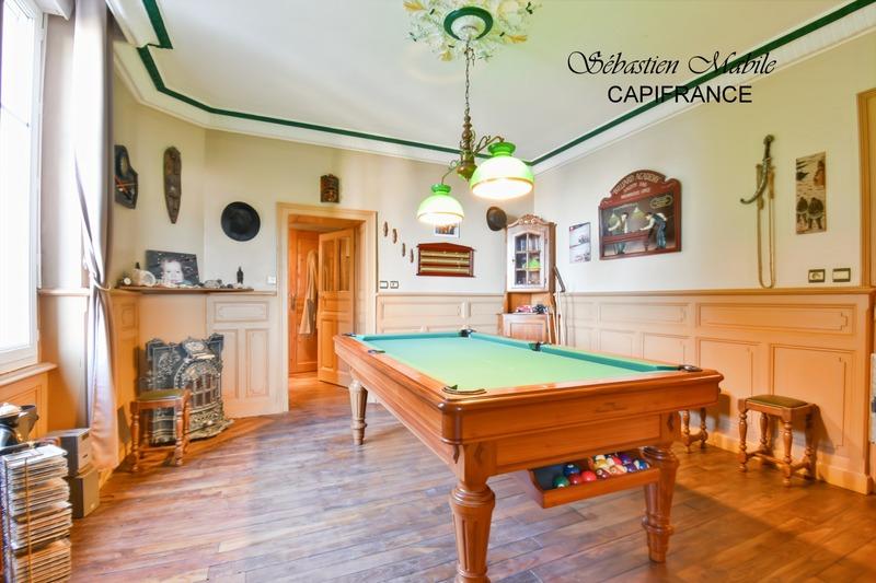 Maison bourgeoise - 264 m² - 10 pièces