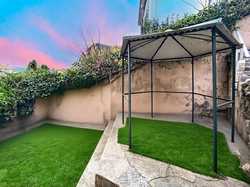 Appartement - 84 m² - 4 pièces