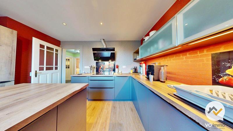 Maison - 154 m² - 9 pièces