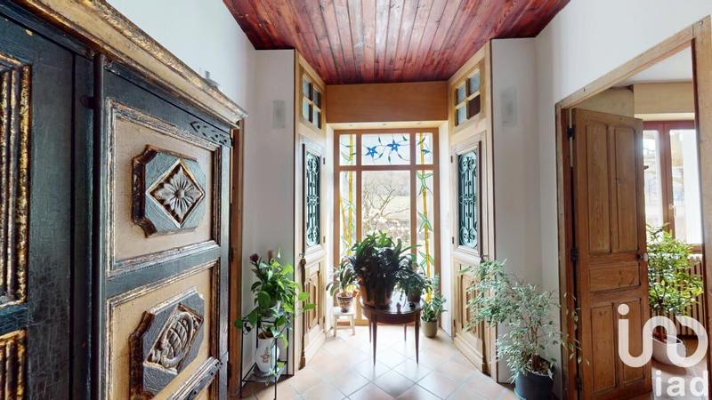 Maison - 162 m² - 8 pièces