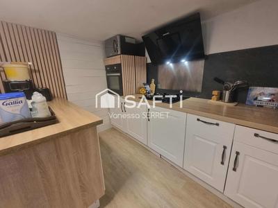 Maison - 95 m² - 4 pièces