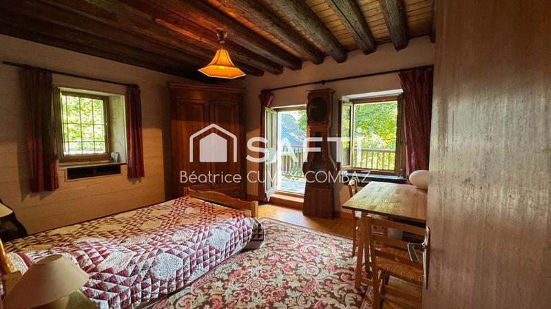 Maison - 195 m² - 7 pièces