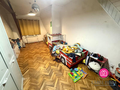 Maison - 160 m² - 7 pièces