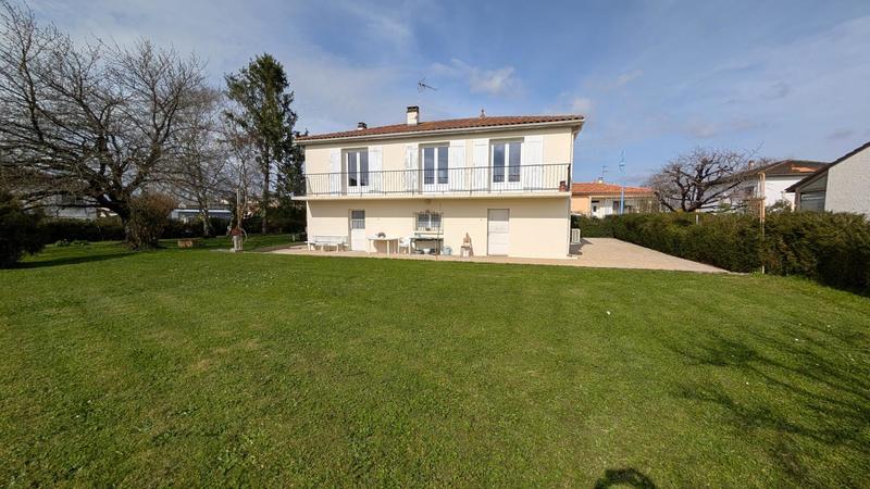 Maison - 106 m² - 5 pièces