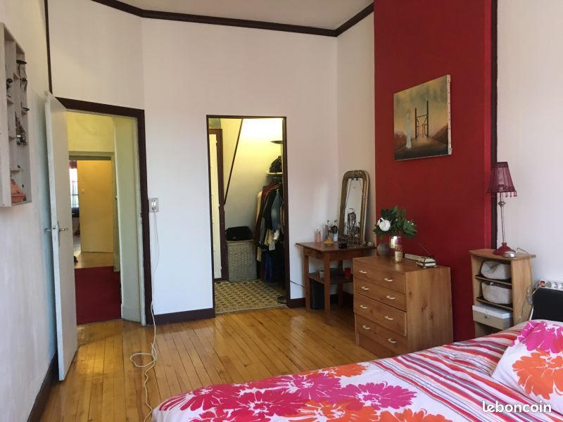 Maison - 473 m² - 21 pièces