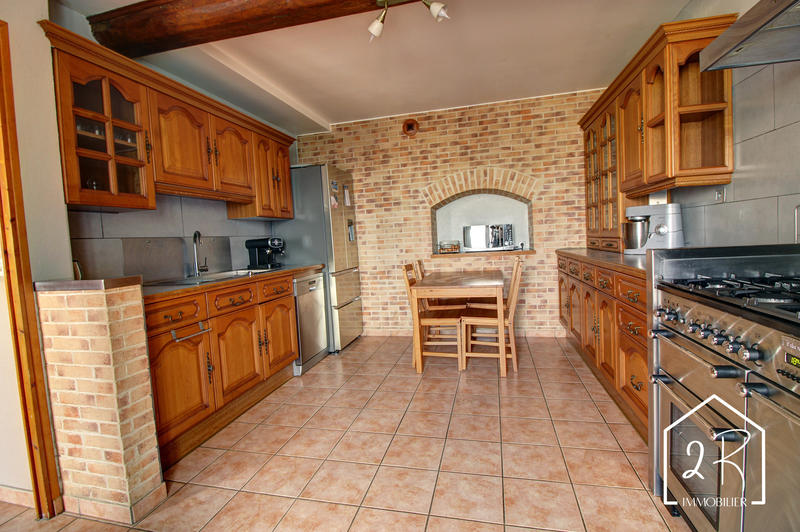 Maison - 172 m² - 6 pièces