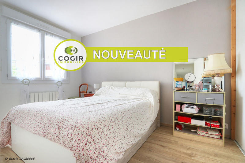Appartement - 97 m² - 5 pièces