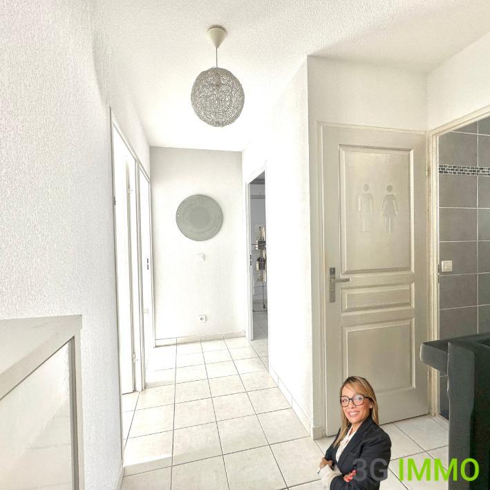 Maison - 88 m² - 4 pièces