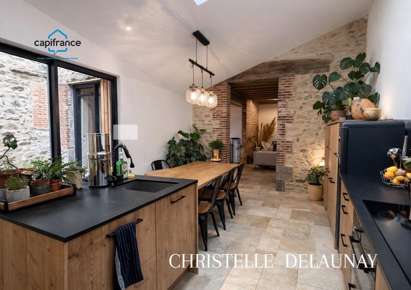 Maison - 100 m² - 5 pièces